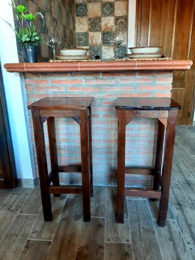 Apartamentos Callampa Torrejón el Rubio Dış mekan fotoğraf