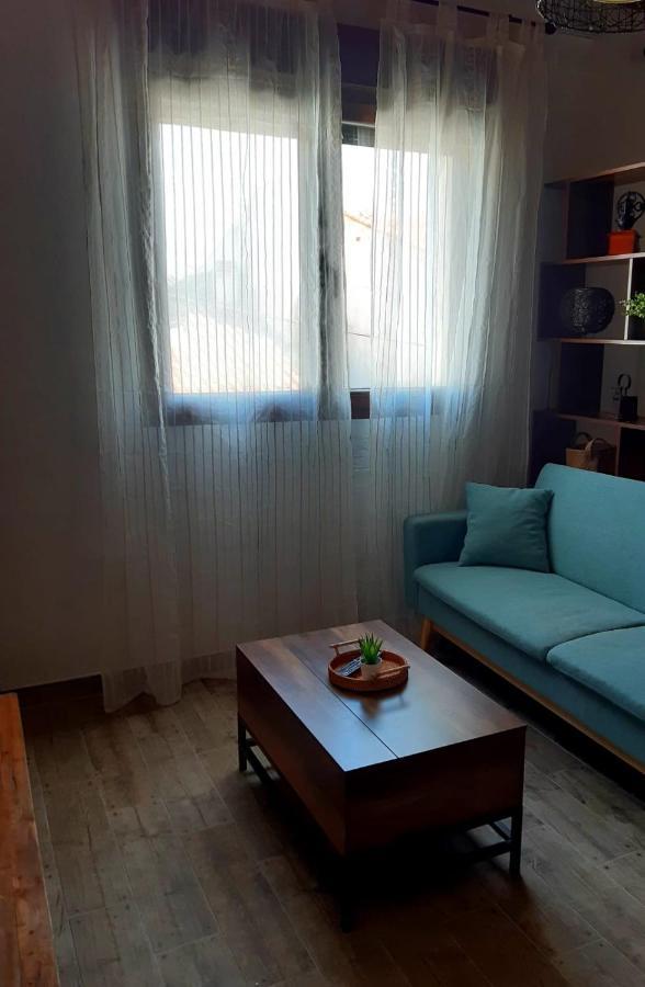 Apartamentos Callampa Torrejón el Rubio Dış mekan fotoğraf