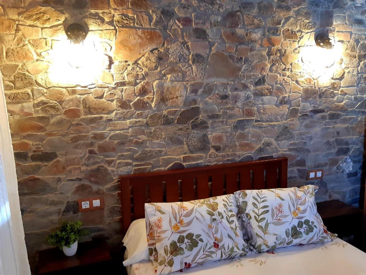 Apartamentos Callampa Torrejón el Rubio Dış mekan fotoğraf