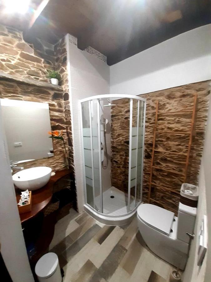 Apartamentos Callampa Torrejón el Rubio Dış mekan fotoğraf