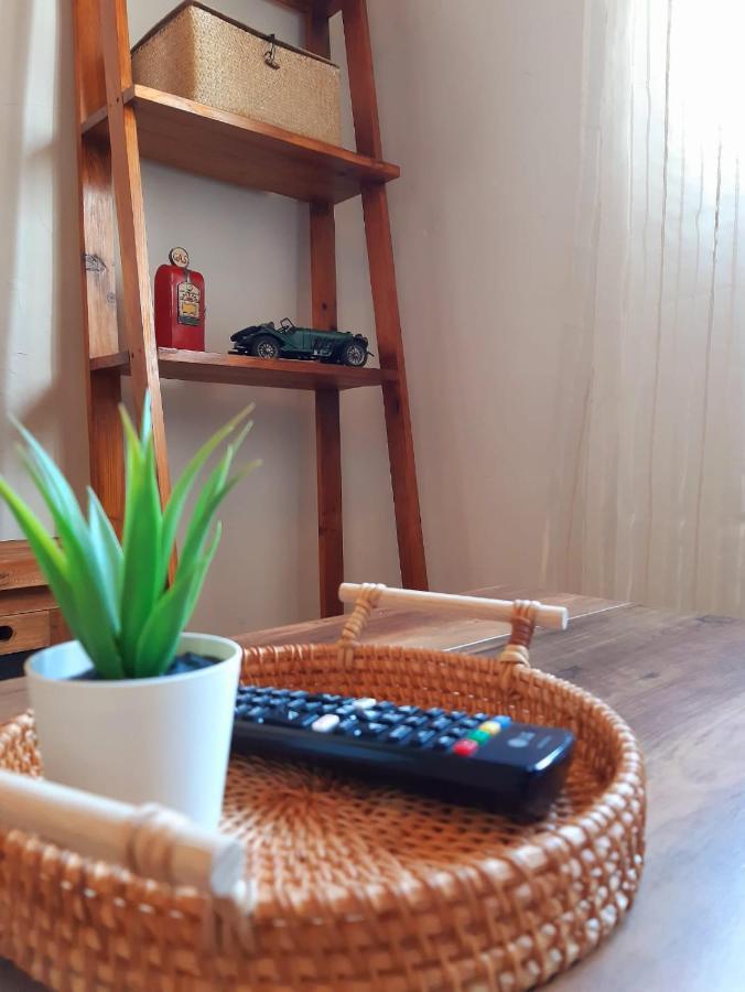 Apartamentos Callampa Torrejón el Rubio Dış mekan fotoğraf