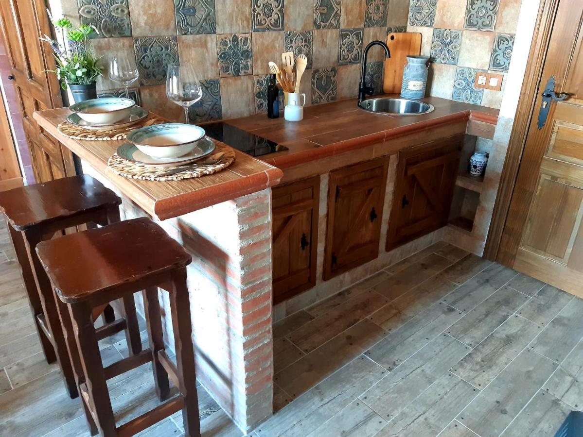 Apartamentos Callampa Torrejón el Rubio Dış mekan fotoğraf