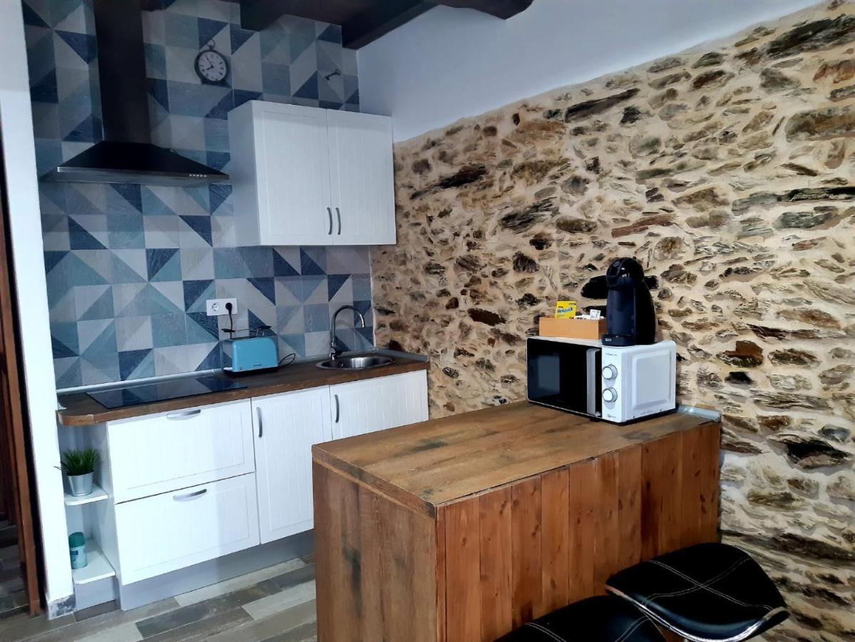Apartamentos Callampa Torrejón el Rubio Dış mekan fotoğraf