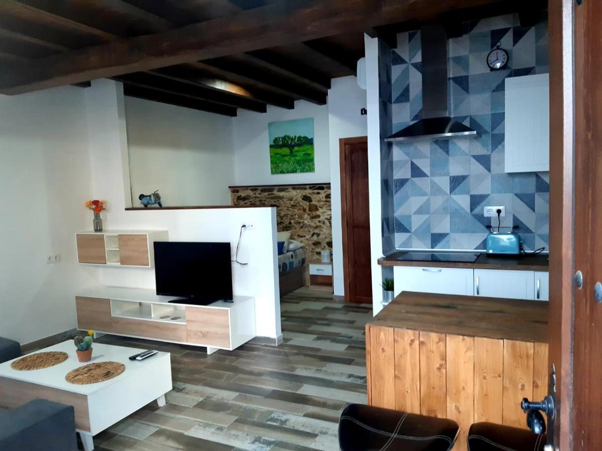 Apartamentos Callampa Torrejón el Rubio Dış mekan fotoğraf