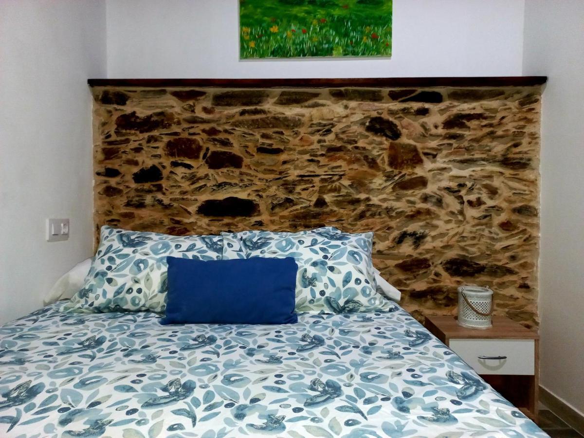 Apartamentos Callampa Torrejón el Rubio Oda fotoğraf