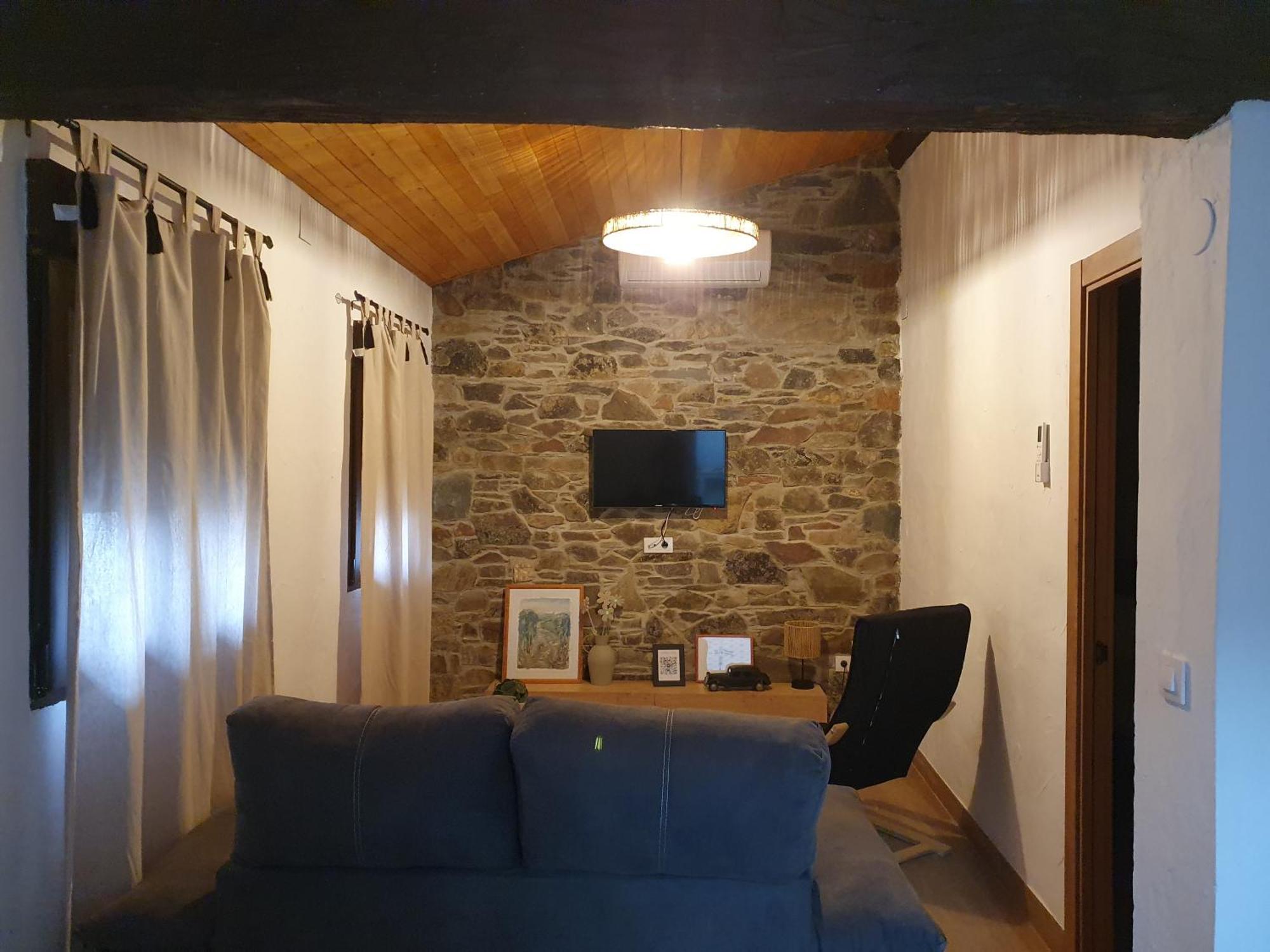 Apartamentos Callampa Torrejón el Rubio Dış mekan fotoğraf